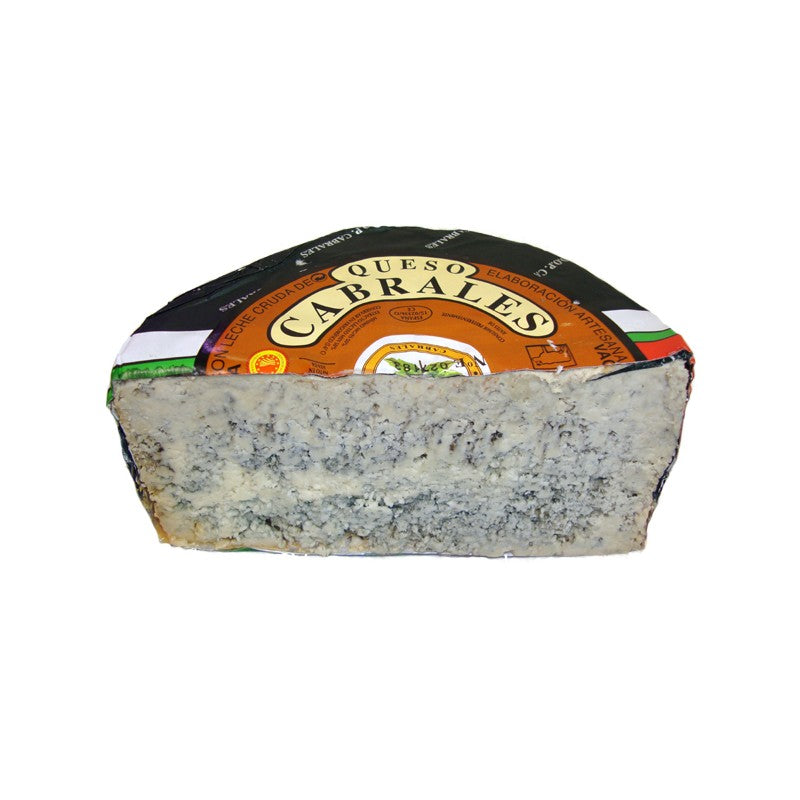 Queso Cabrales (Medio) - Cabrales Denominación de origen.  Peso: 1,300 Kg aprox.